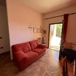 Con Vista Panoramica A -levante & Grecale Con Giardino E Parcheggio * Όλμπια