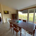 Con Vista Panoramica A -levante & Grecale Con Giardino E Parcheggio Διαμέρισμα *