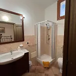 Διαμέρισμα Con Vista Panoramica A -levante & Grecale Con Giardino E Parcheggio Όλμπια