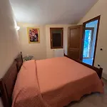 Con Vista Panoramica A -levante & Grecale Con Giardino E Parcheggio * Όλμπια