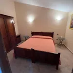Διαμέρισμα Con Vista Panoramica A -levante & Grecale Con Giardino E Parcheggio Όλμπια